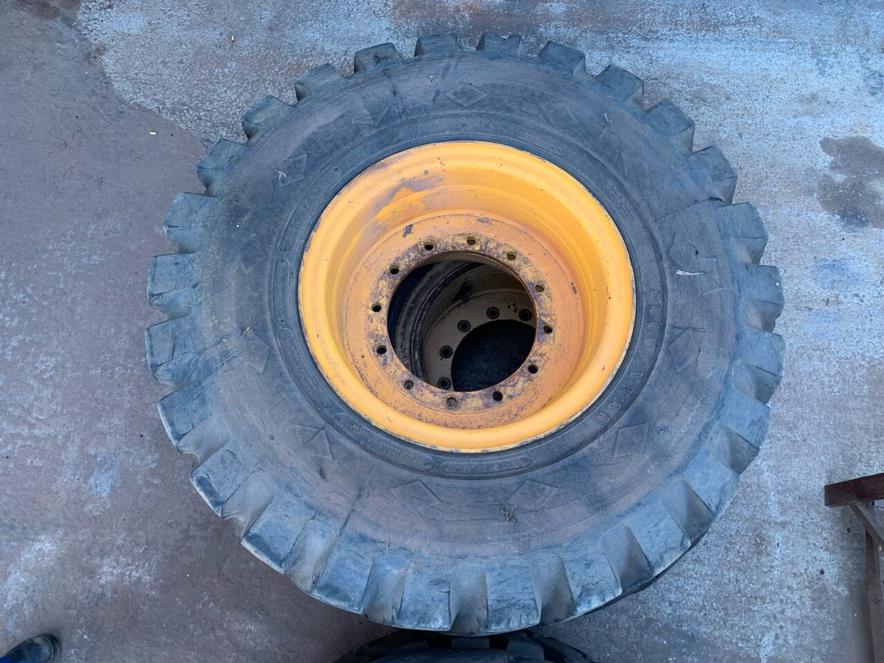 PNEU 20.5 - 25
