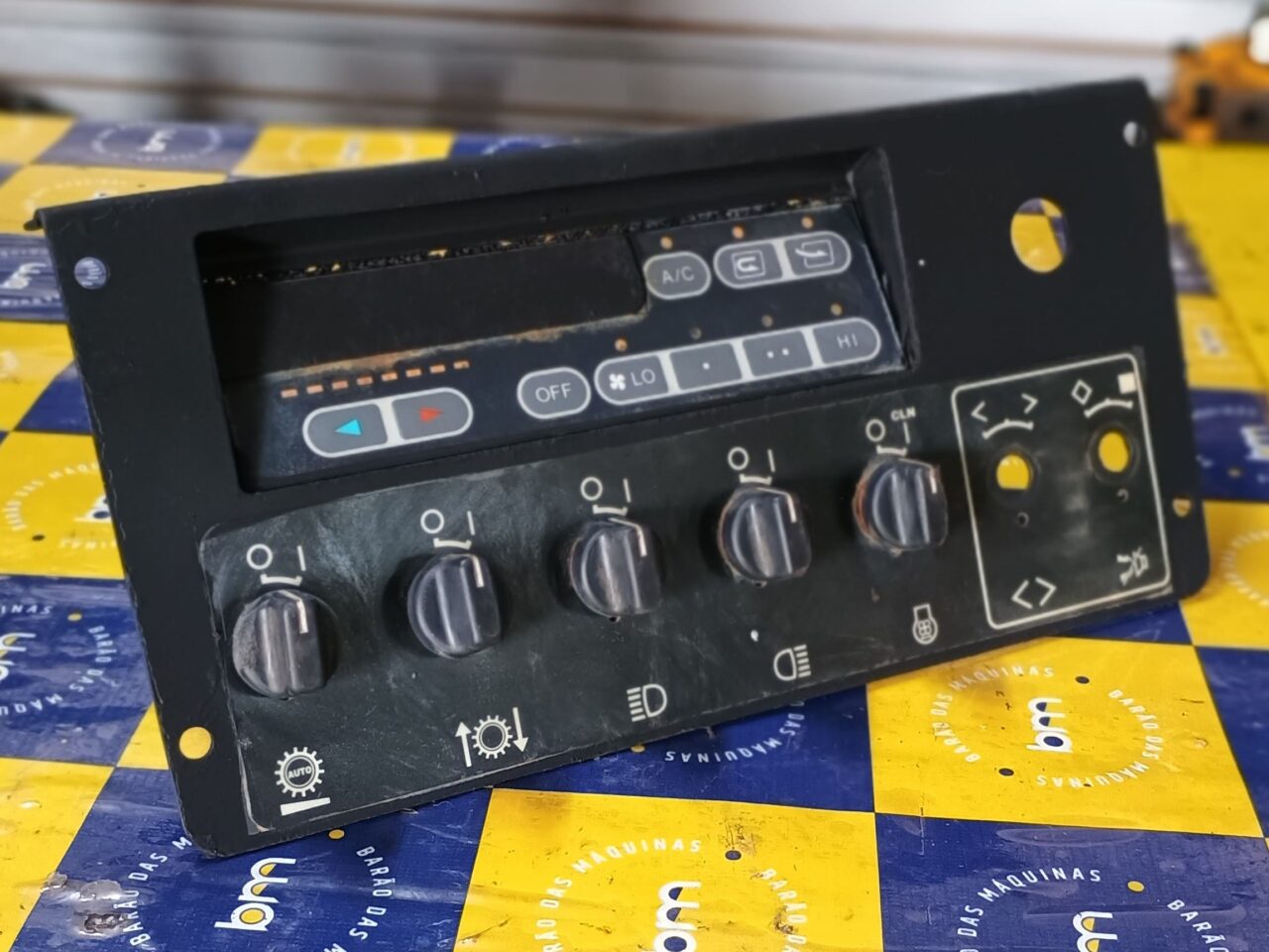 PAINEL KOMATSU D61EX15