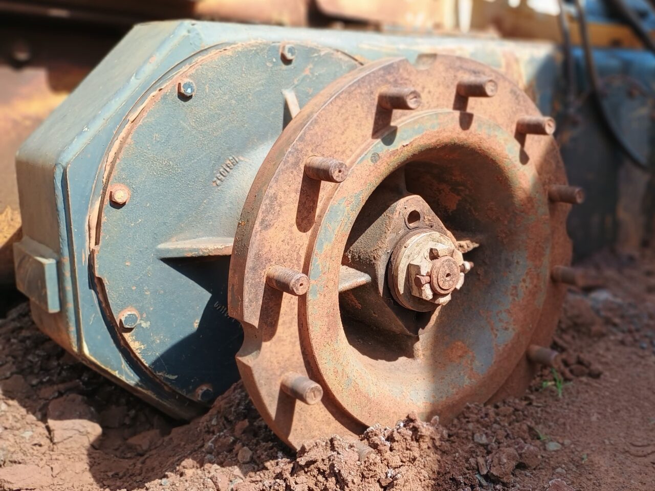 CUBO 12 FUROS NEW HOLLAND RG170