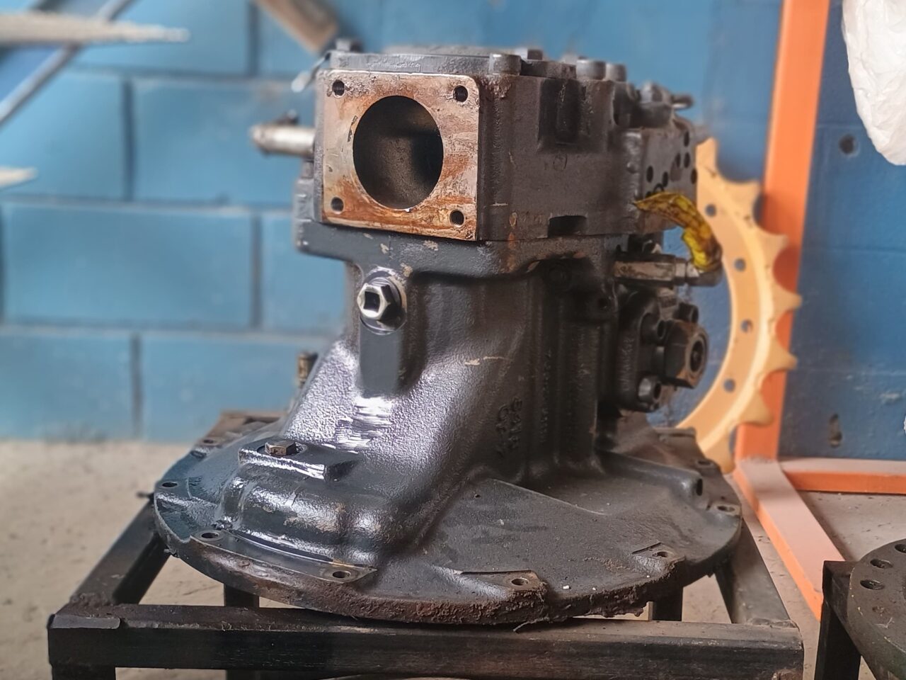 BOMBA HIDRÁULICA KOMATSU PC1388