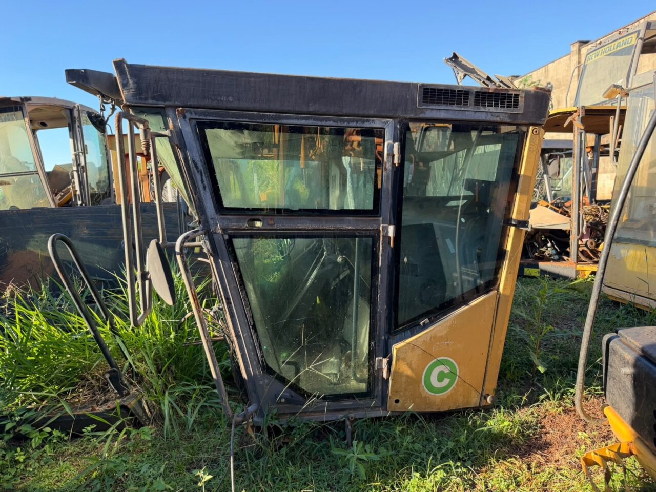 CABINE MOTONIVELADORA VOLVO G930