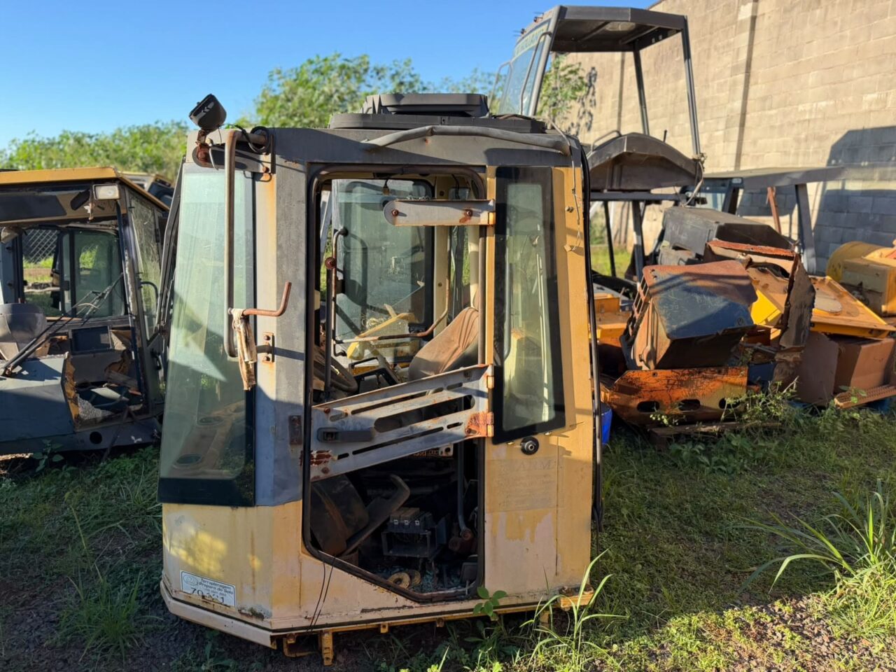 CABINE PÁ CARREGADEIRA NEW HOLLAND W160