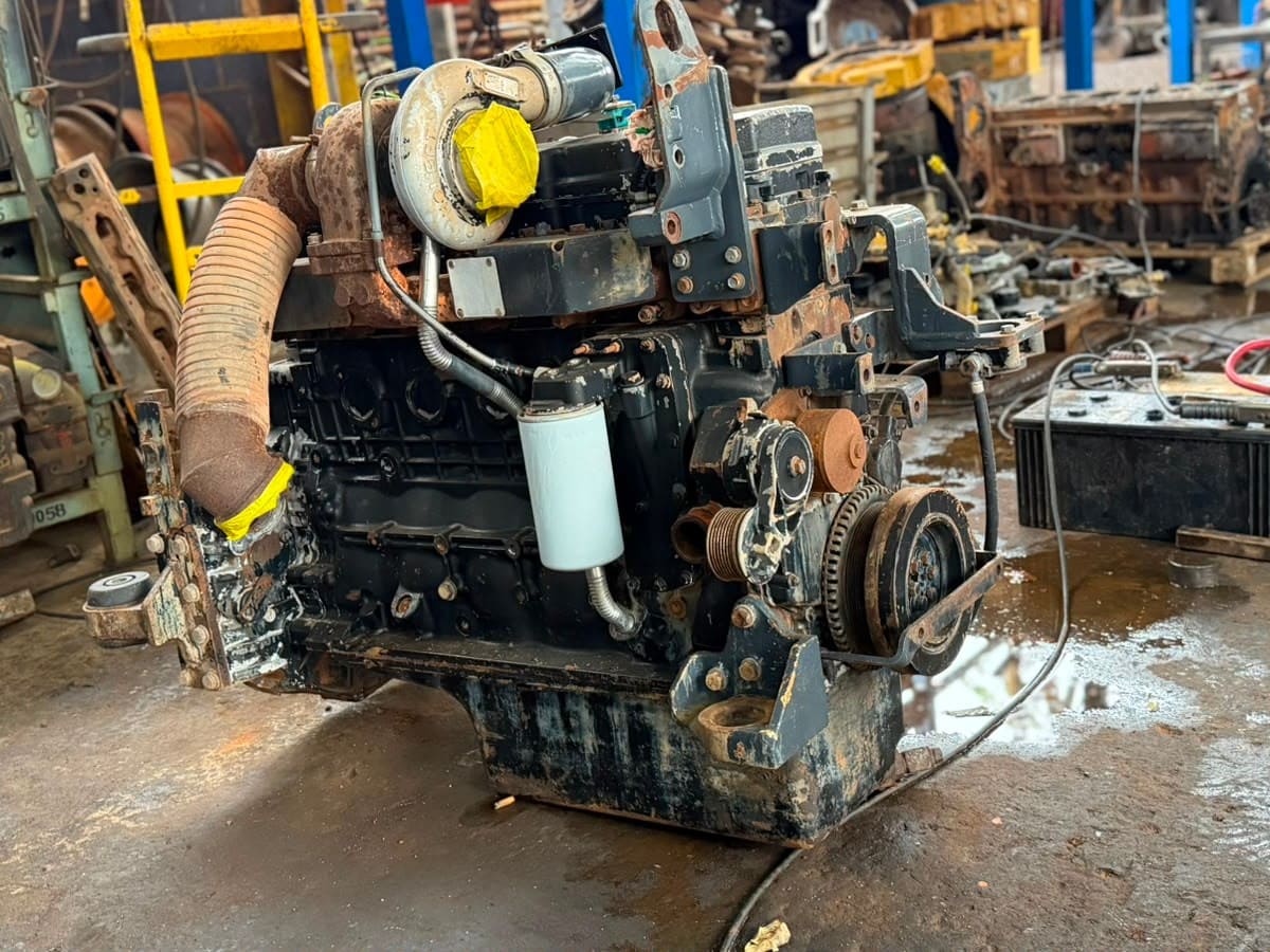MOTOR KOMATSU D51EX22