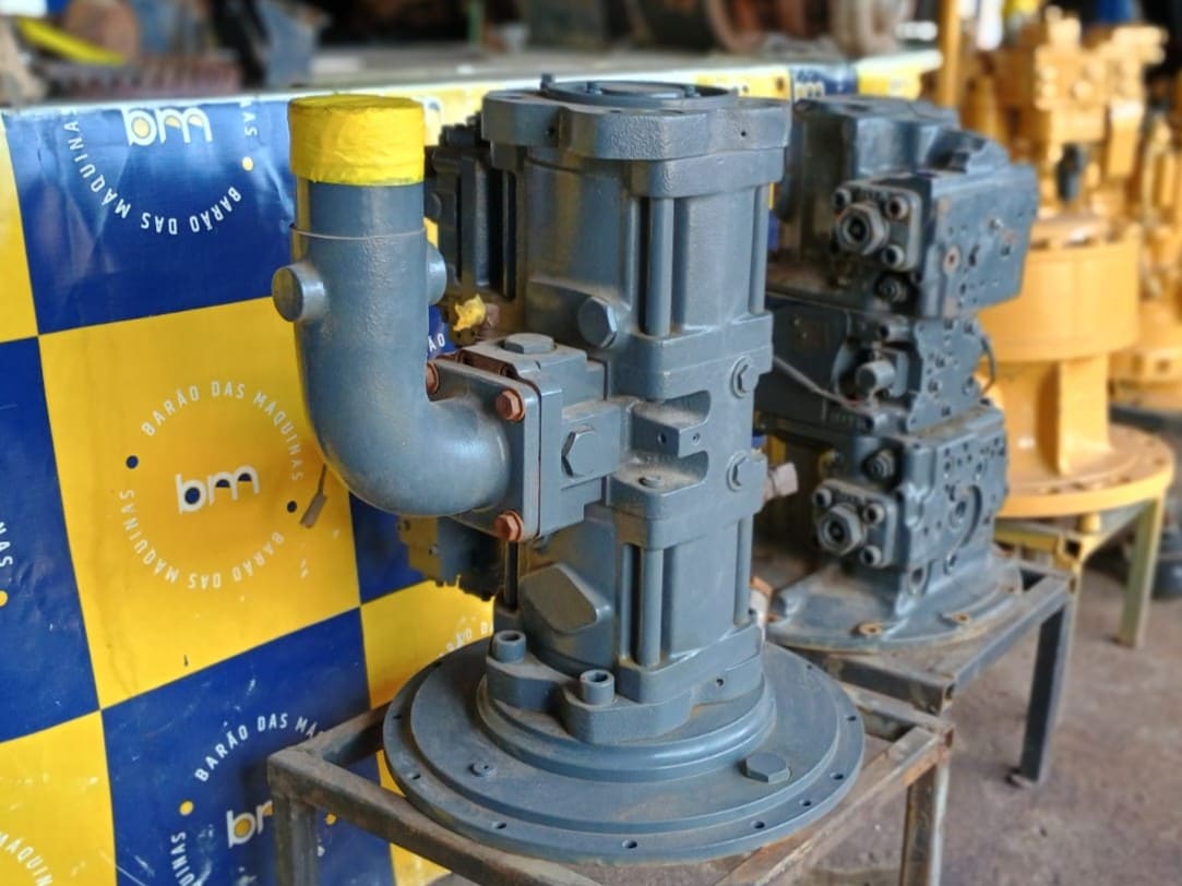 BOMBA HIDRÁULICA KOMATSU PC200-6