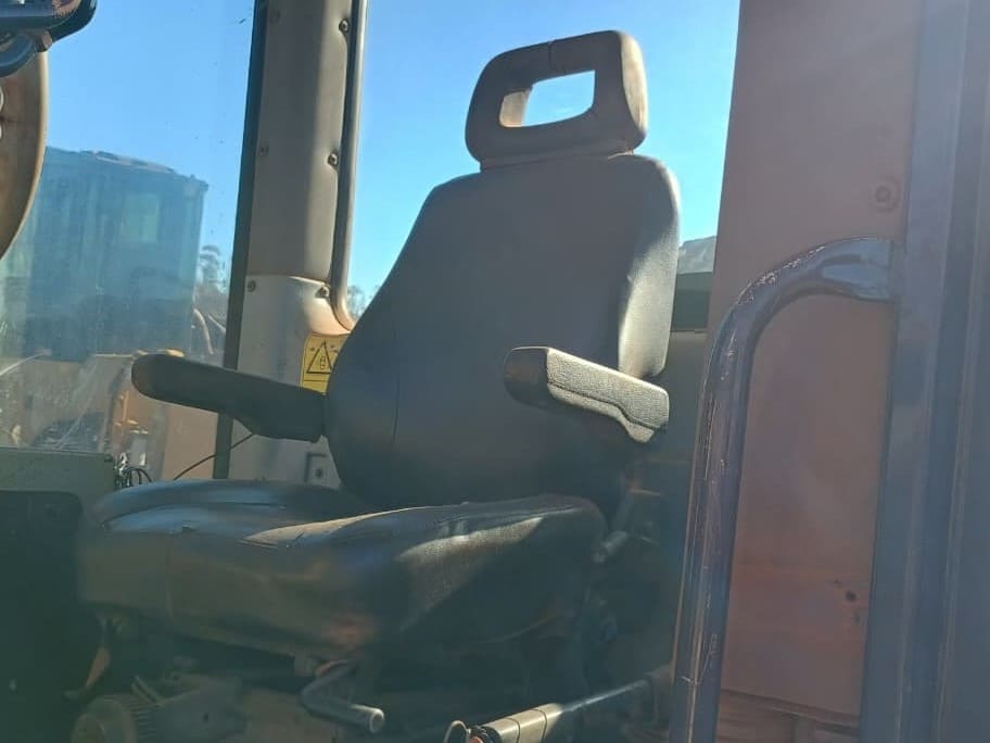 BANCO NEW HOLLAND RG140B