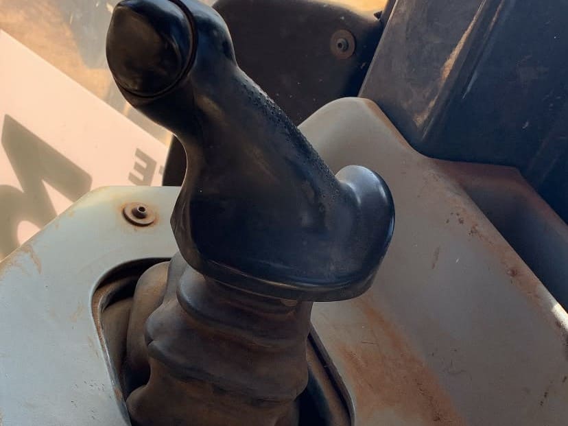 JOYSTICK KOMATSU D51EX22