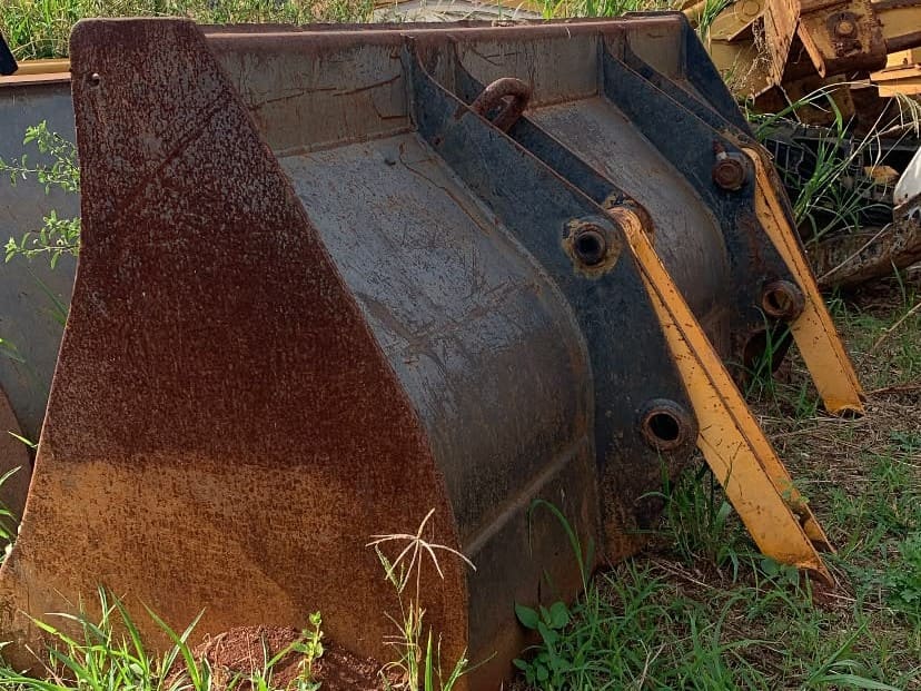CONCHA DIANTEIRA JCB 3C