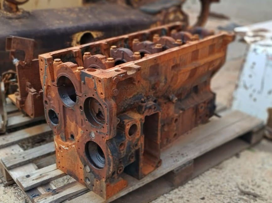BLOCO DO MOTOR KOMATSU GD555